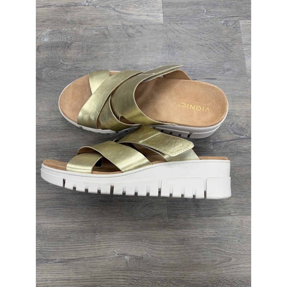 Vionic Women's Uptown Sunset Wedge Slide Sandal Gold Size 10 Comfort